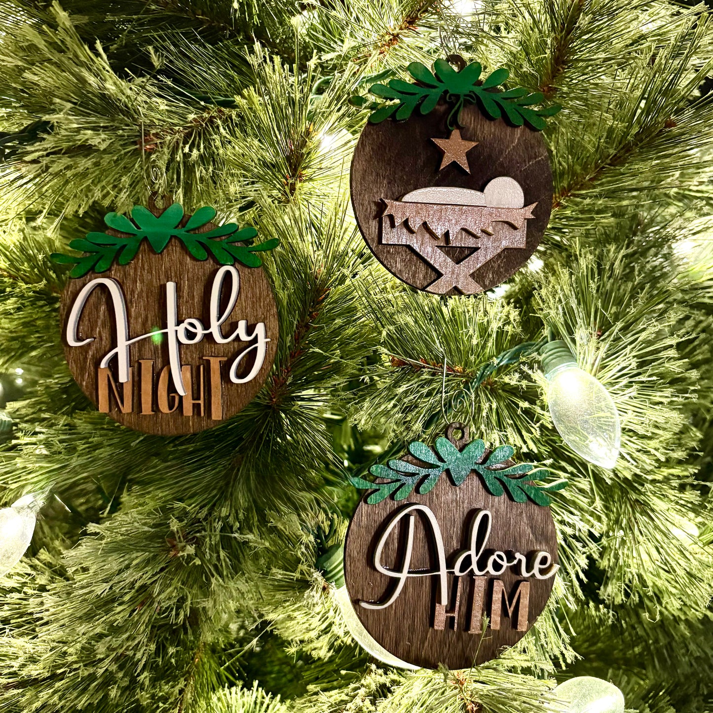 Baby Jesus in a Manger, Adore Him, Holy Night Set